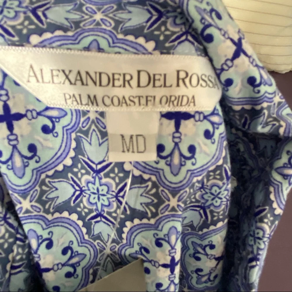 NWT Alexander Del Rossa Blue & White Print Pajama Top Size Medium
